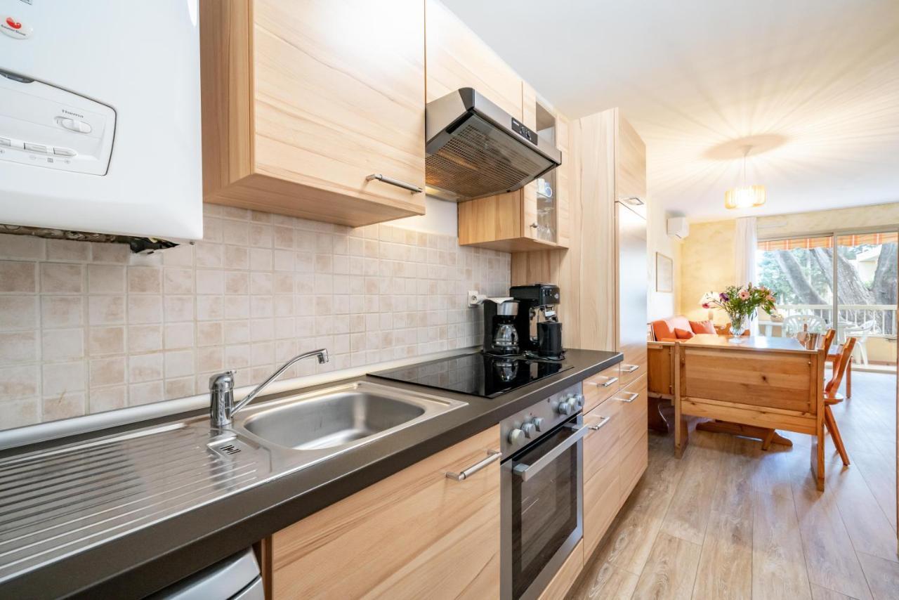 Spacious Apartment At A 5 Min Walk From The Beach Antibes Dış mekan fotoğraf