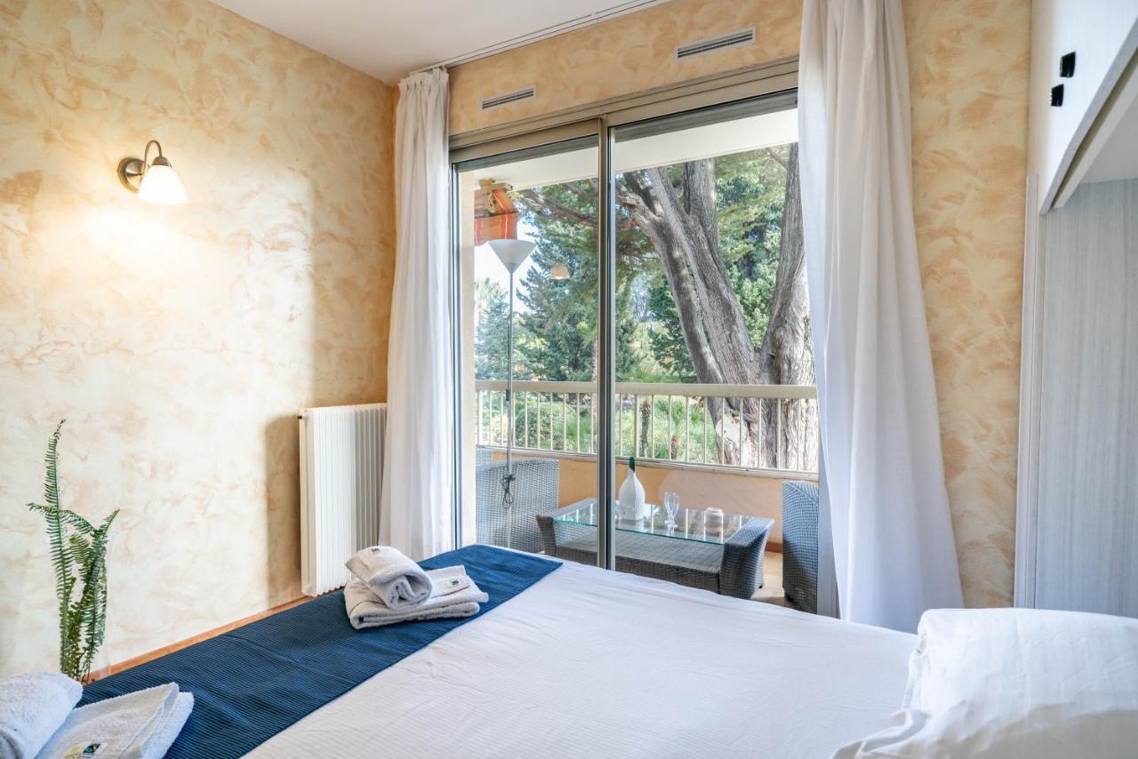 Spacious Apartment At A 5 Min Walk From The Beach Antibes Dış mekan fotoğraf