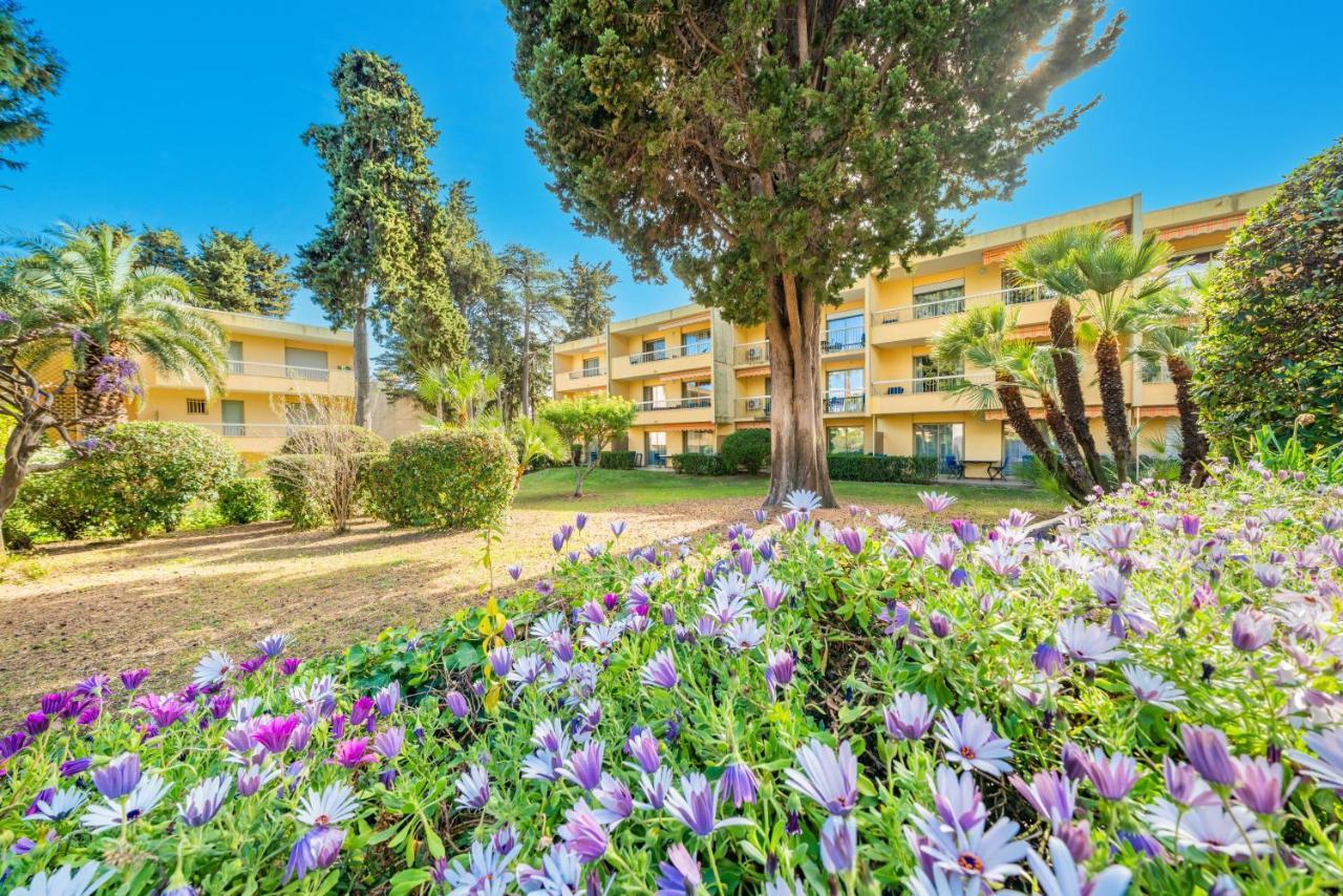 Spacious Apartment At A 5 Min Walk From The Beach Antibes Dış mekan fotoğraf