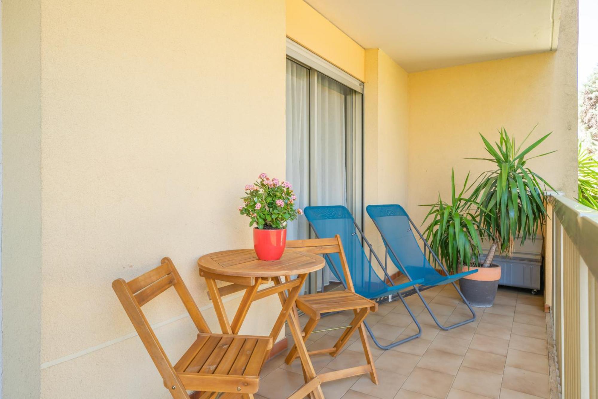 Spacious Apartment At A 5 Min Walk From The Beach Antibes Dış mekan fotoğraf