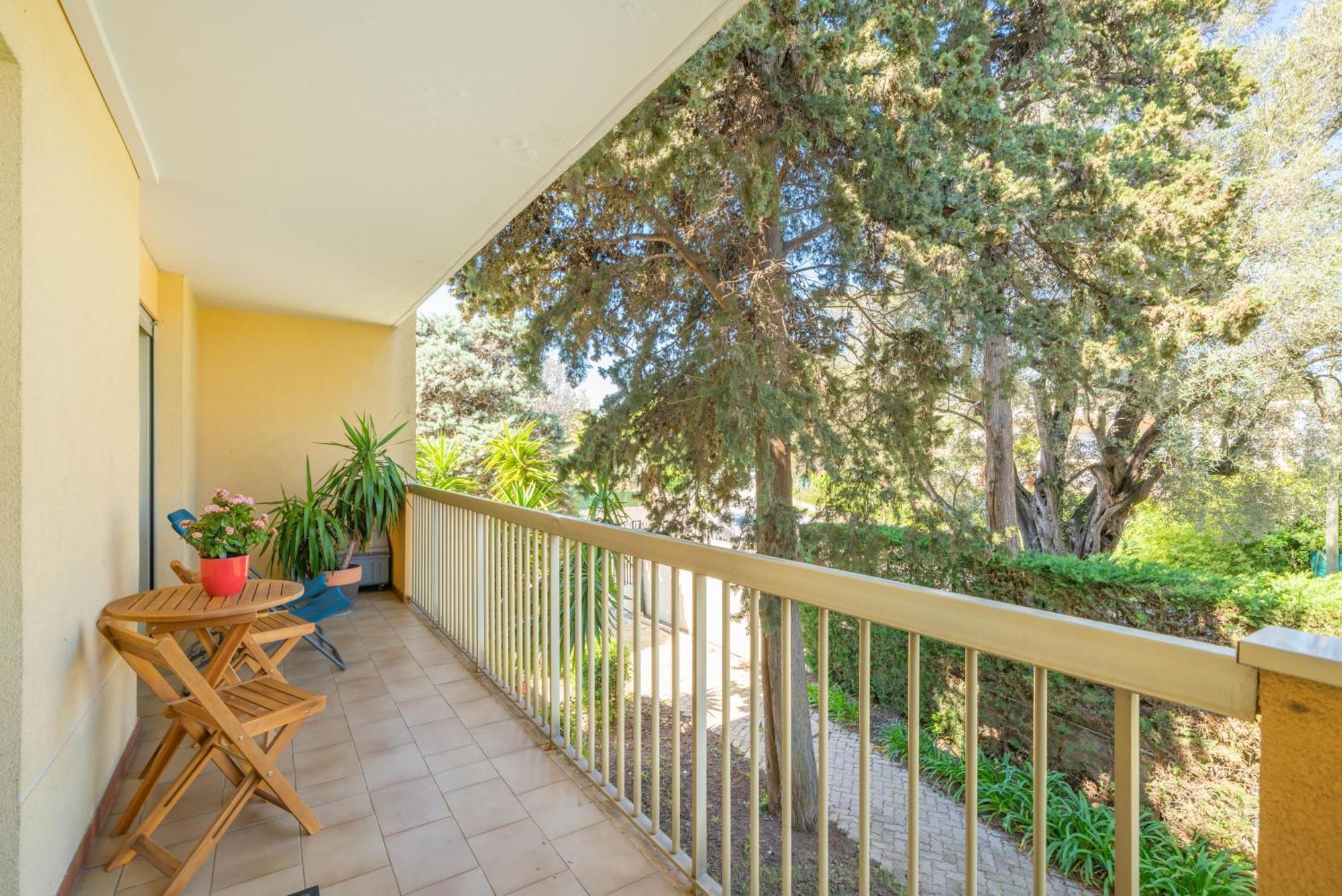 Spacious Apartment At A 5 Min Walk From The Beach Antibes Dış mekan fotoğraf