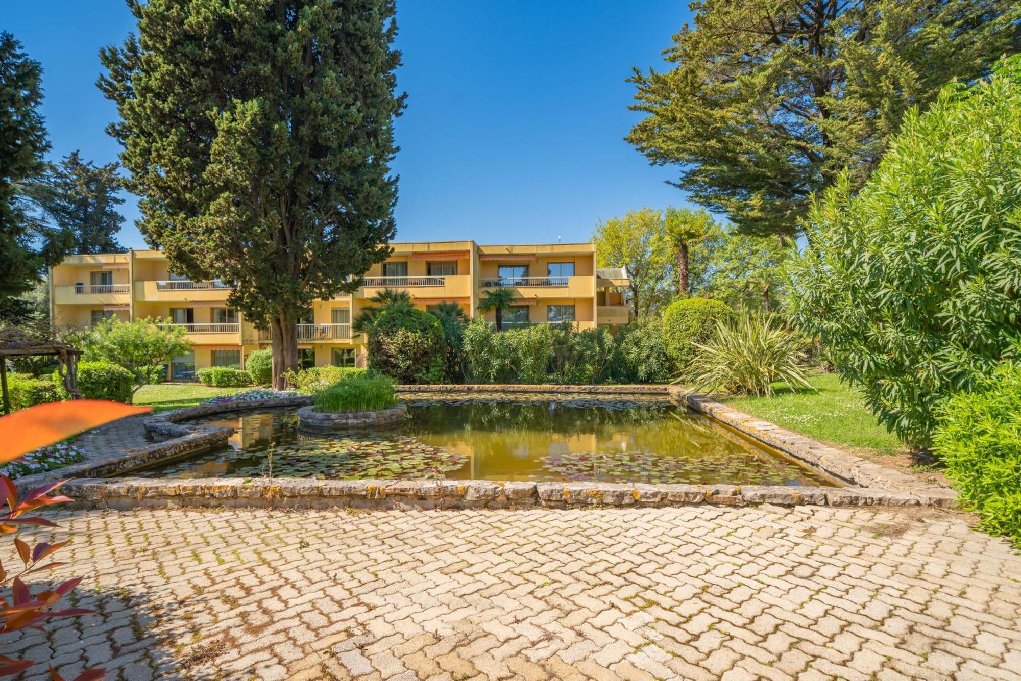 Spacious Apartment At A 5 Min Walk From The Beach Antibes Dış mekan fotoğraf